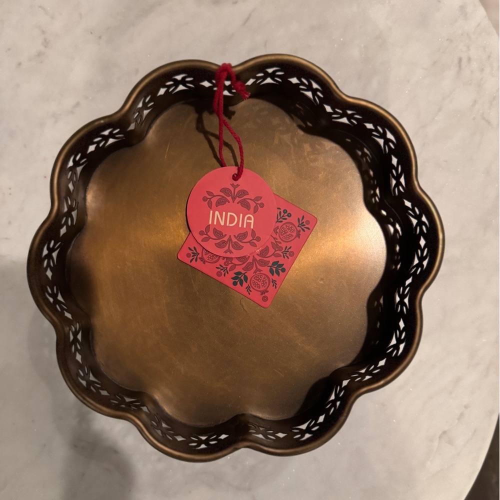 A World Traveler Collection Genuine Brass Bowl/ Tray Made In India- Home Decor
